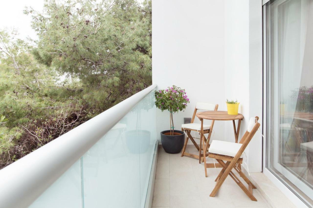 New Modern Apartment Near A Beach In Center Split Luaran gambar